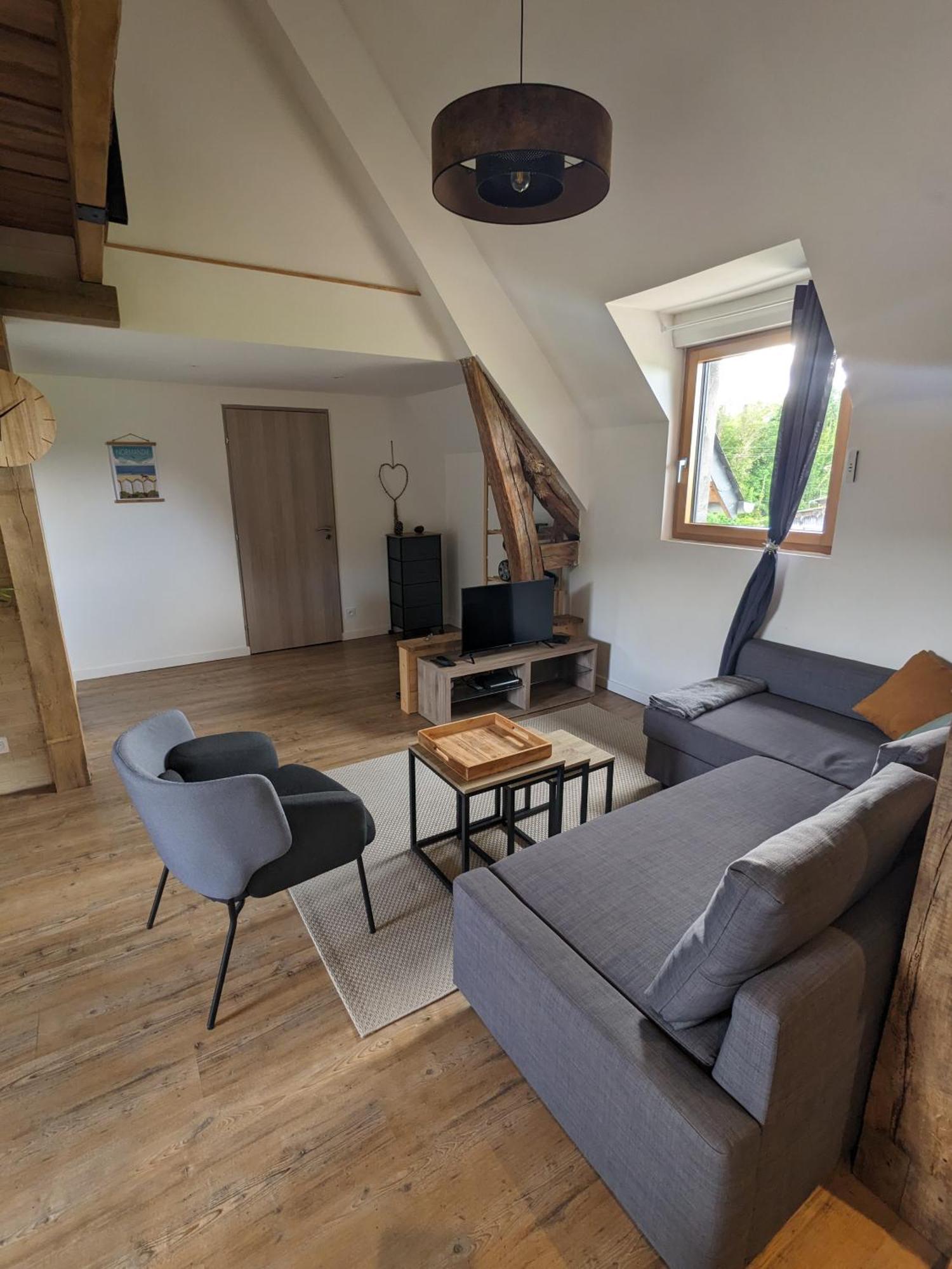 Appartement Au Calme Entre Terre Et Mer. Proche Honfleur Barneville-la-Bertran Екстер'єр фото